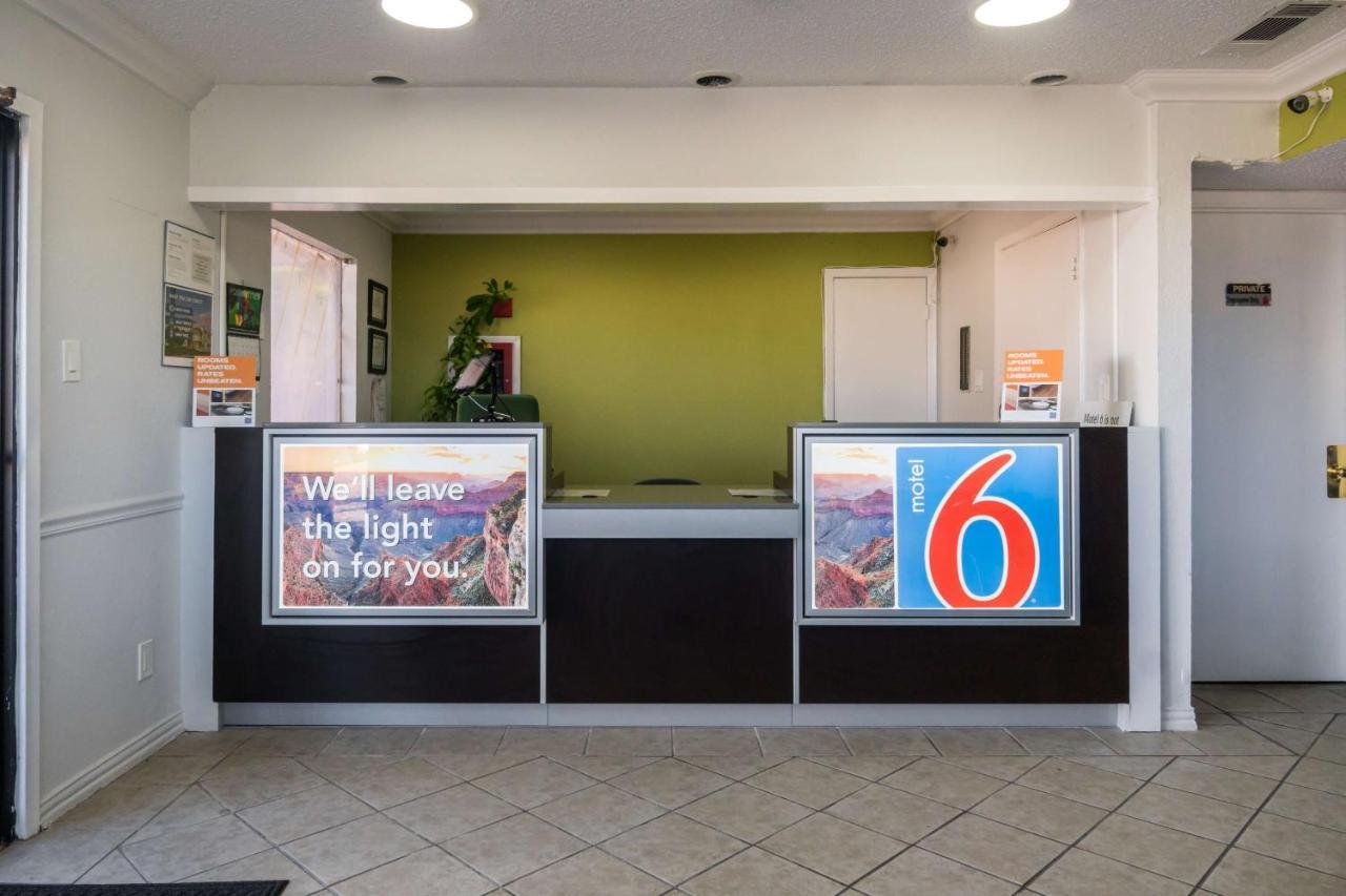 Motel 6 Irving - Loop 12 Exterior photo